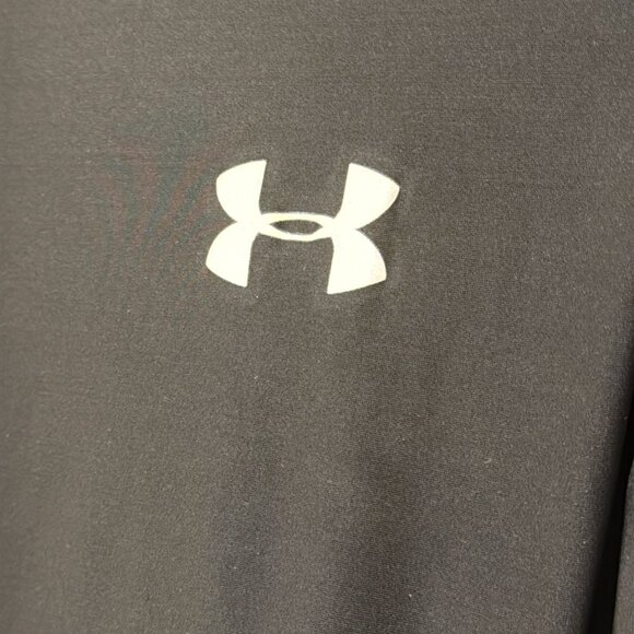 2 Under Armour Compression Shirts - Picture 2 of 7